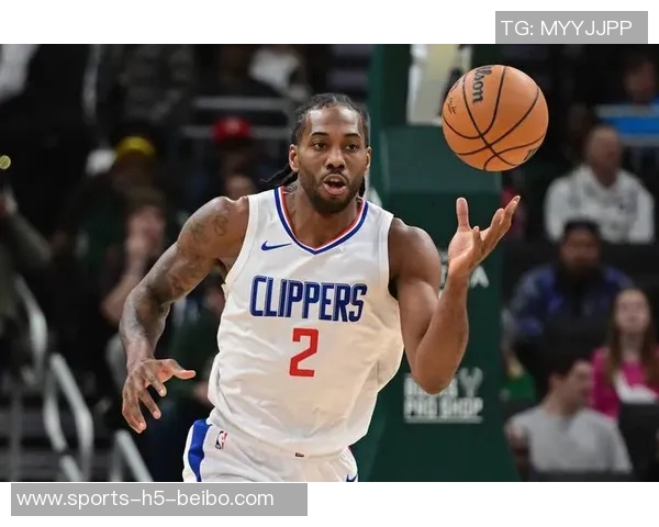 快船苦战联盟倒数第三雷霆球迷欢欣鼓舞享受比赛乐趣